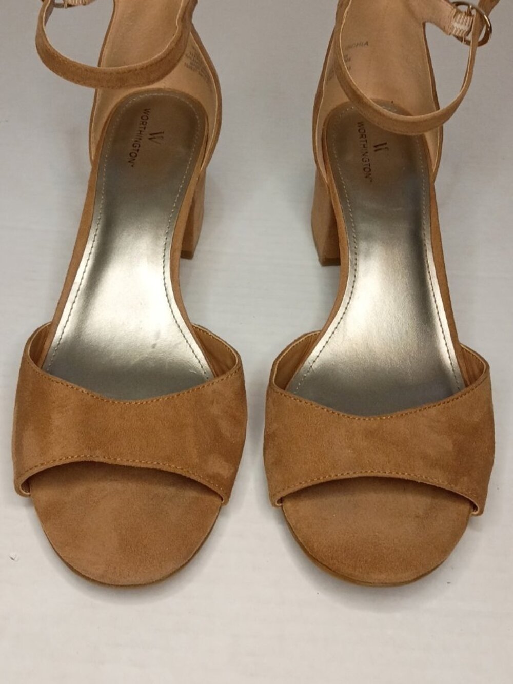 Worthington Ischia Tan Faux Suede Ankle Strap Block Heel Sandals Size 9.5M - Picture 5 of 7